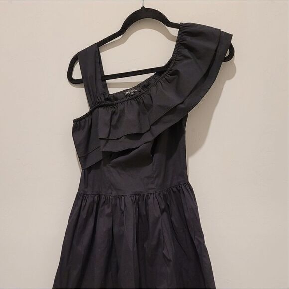 Tara JarmonBlack one shoulder sleeve dress size EU 40 - Picture 4 of 16